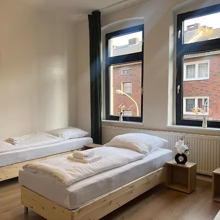 아파트 - 2 Schlafzimmer Monteurwohnung - Vollausgestattete Kueche - Wifi 뒤스부르크