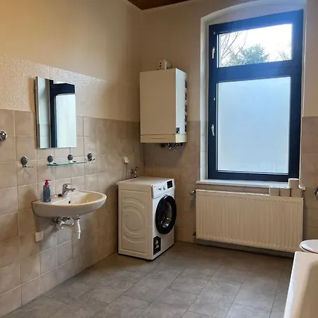 - 2 Schlafzimmer Monteurwohnung - Vollausgestattete Kueche - Wifi * Duisburg