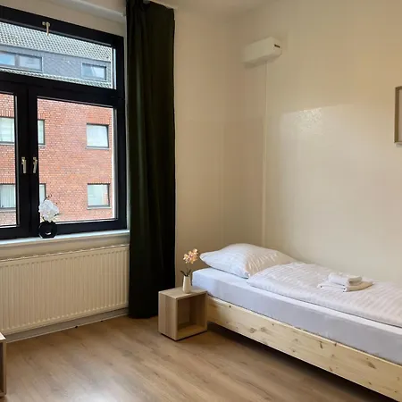 - 2 Schlafzimmer Monteurwohnung - Vollausgestattete Kueche - Wifi Apartment *