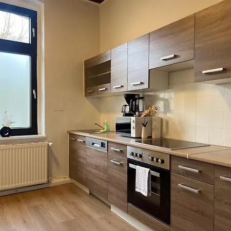 - 2 Schlafzimmer Monteurwohnung - Vollausgestattete Kueche - Wifi Duisburg
