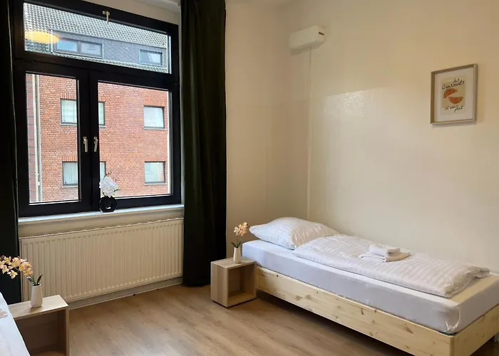 - 2 Schlafzimmer Monteurwohnung - Vollausgestattete Kueche - Wifi Appartement *