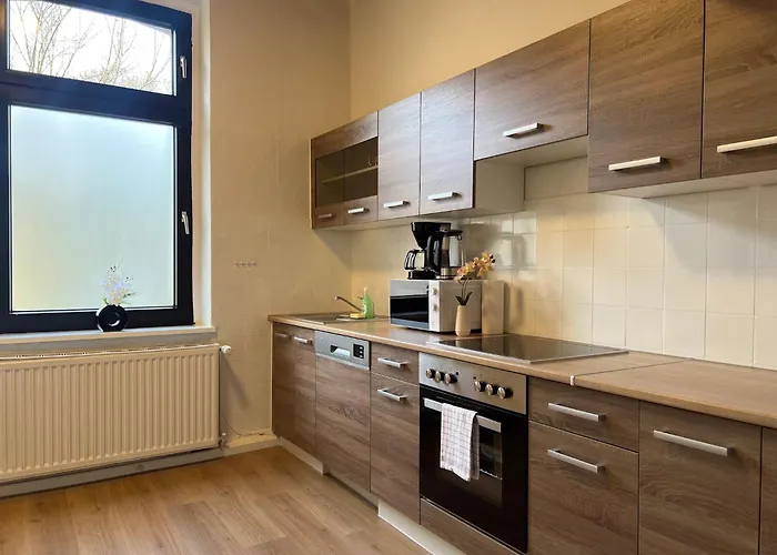 - 2 Schlafzimmer Monteurwohnung - Vollausgestattete Küche - Wifi Duisburg